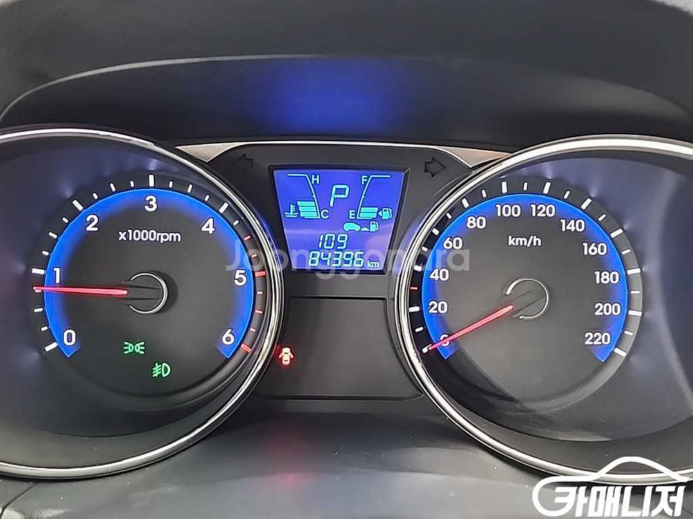 [현대]투싼iX 2WD VGT X20 스패셜 팩 #앱특--5