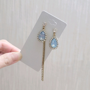 무니켈침 귀걸이