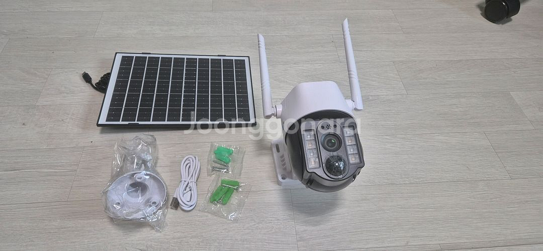 실외용 태양광 충전식 무선 cctv--0