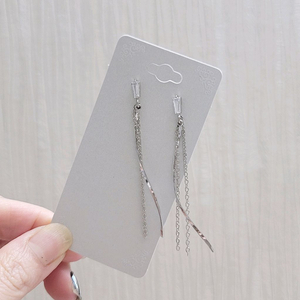 무니켈침 귀걸이