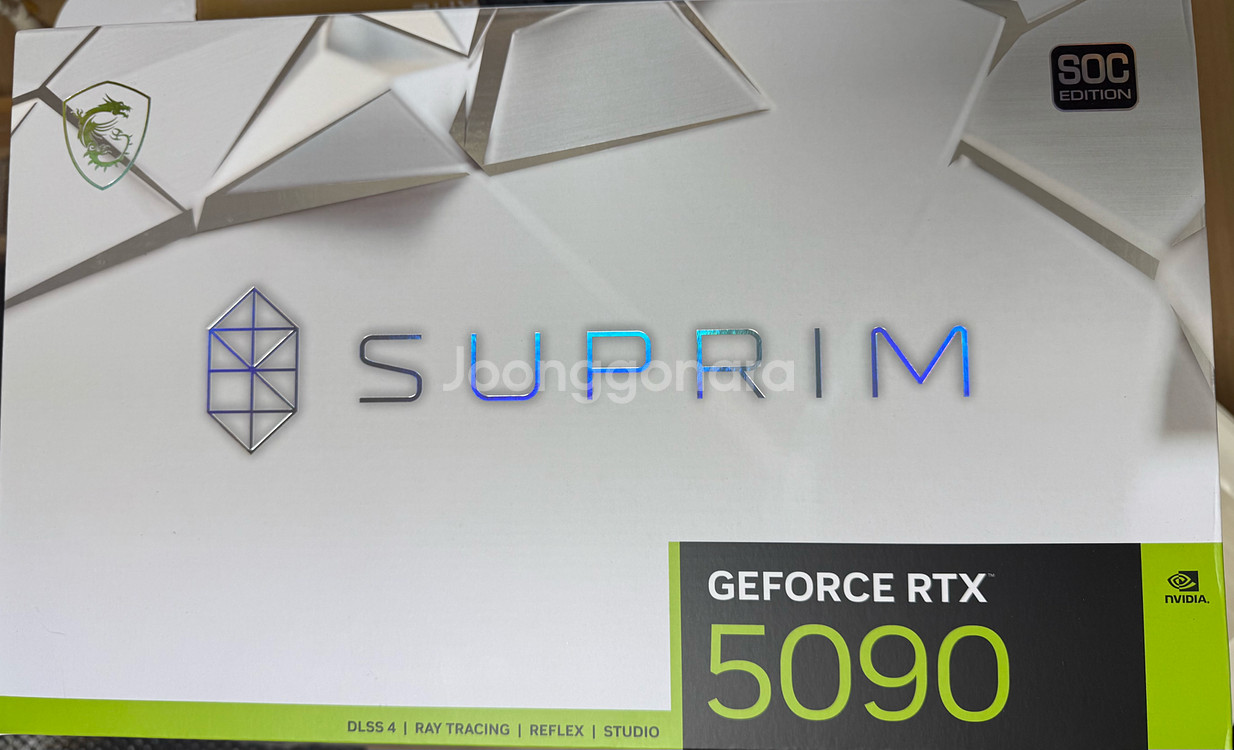 안심결제)MSI RTX 5090슈프림 새상품 395만--1