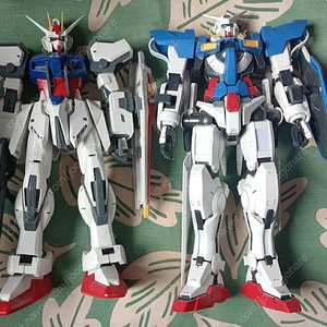 반다이 무등급 에일스트라이크 건담 / 건담 엑시아 가조