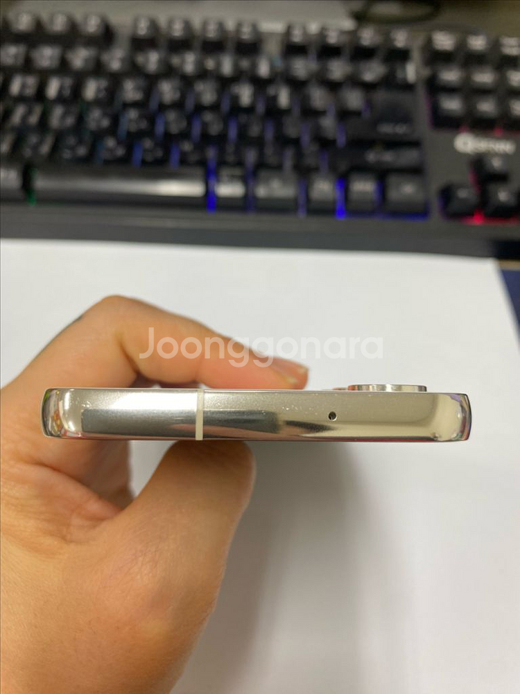 SK 갤럭시S23 크림 SSS급 256G 무잔상--3
