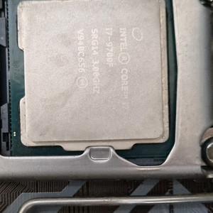 인텔 i7 9700F CPU