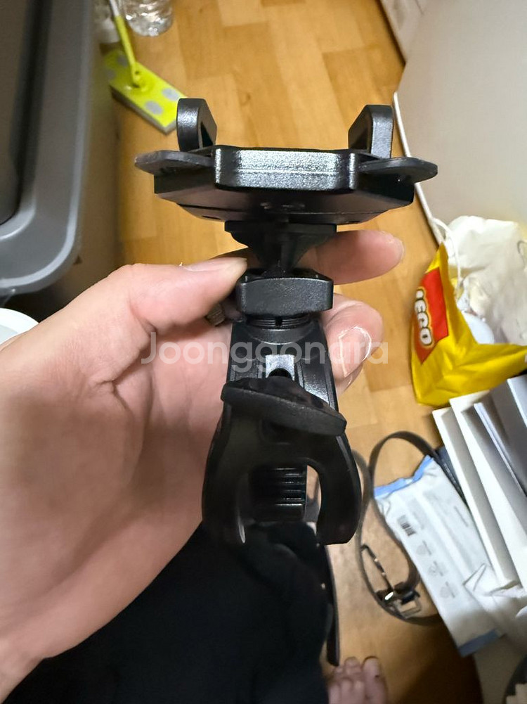 [중고] 킥보드 및 자전거용 휴대폰 거치대--2