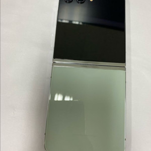 KT 갤럭시Z플립5 민트 SS급 256G 무잔상