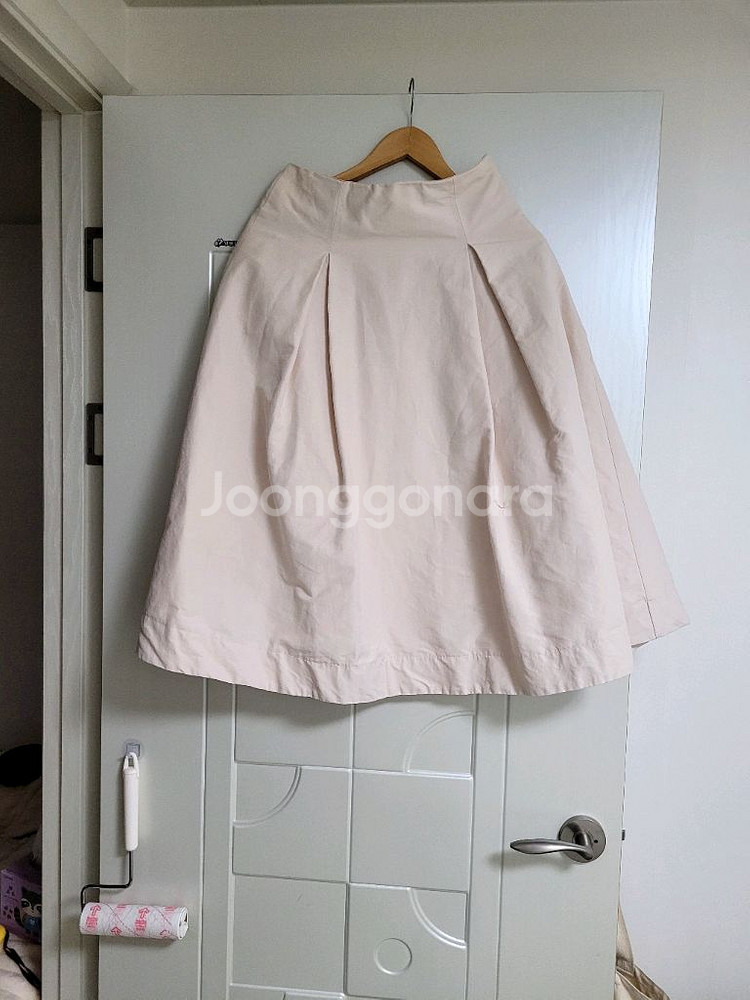 썸제이 플레어 스커트 아이보리 m사이즈--0