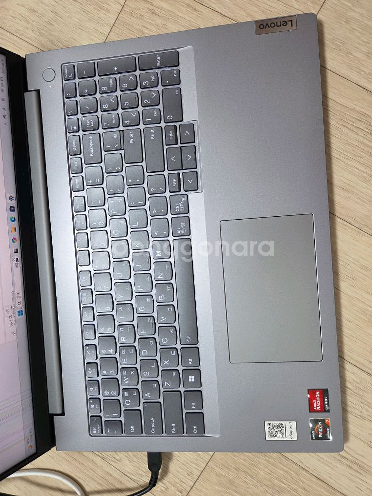 레노버 띵크북 16G6 ABP 액정일부파손 판매--1