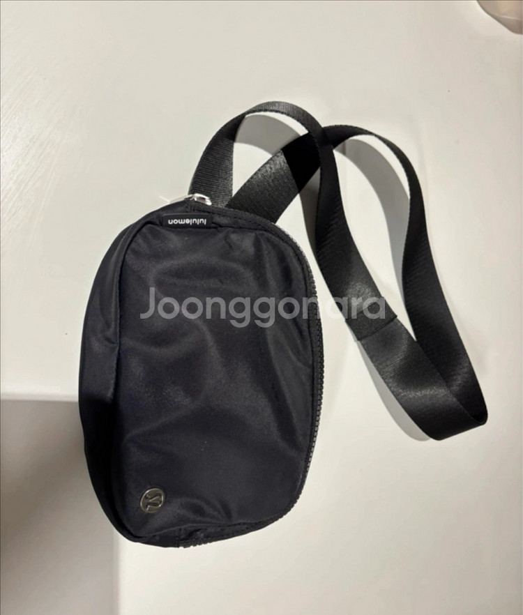 룰루레몬 에브리웨어 벨트백 1L 블랙 골프백 힙색 미니--2