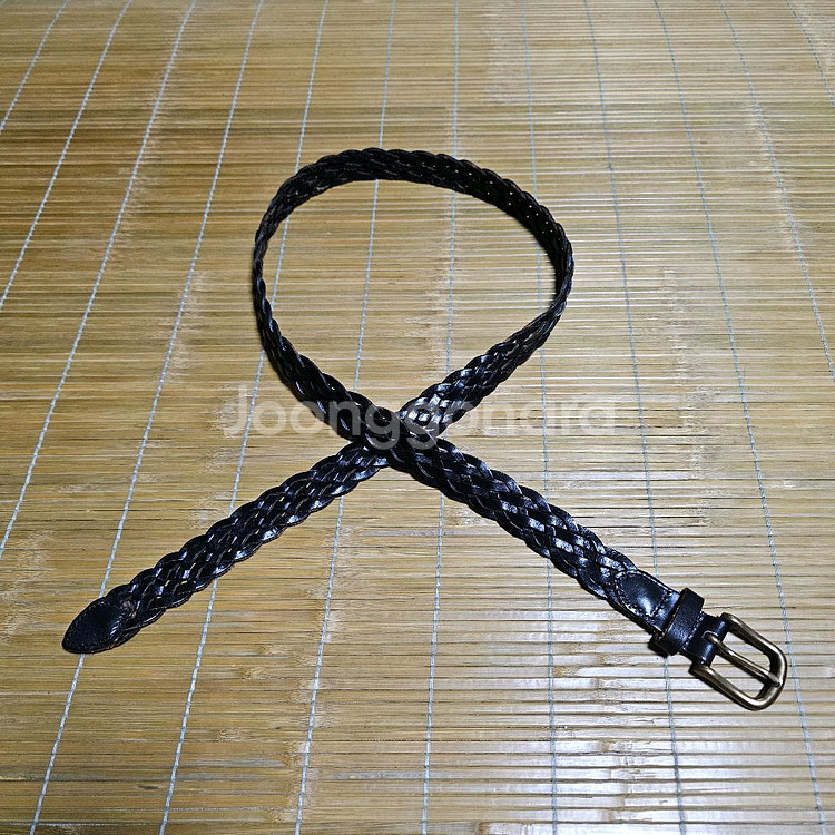 꽈베기가죽벨트 ~38인치--0