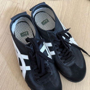 오니츠카타이거 멕시코66 블랙화이트