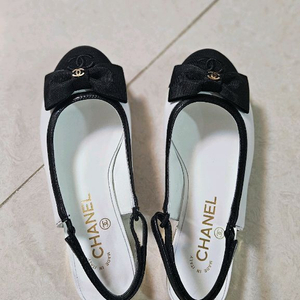 샤넬리본슬링백