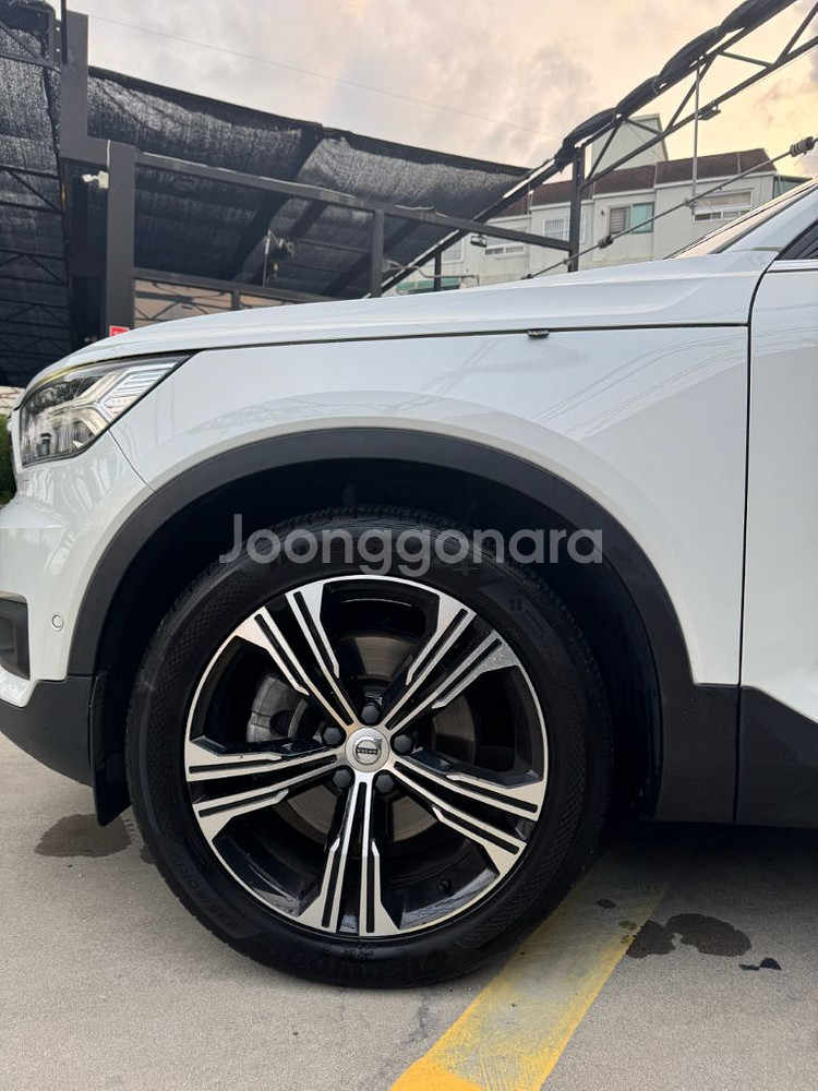 볼보 xc40 b4 인스크립션--4