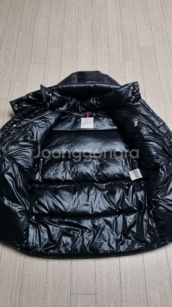 몽클레어 패딩--1