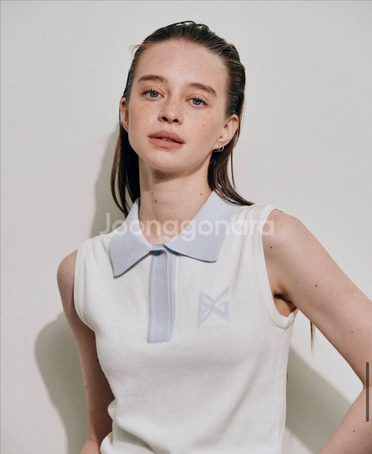 버뮤다그래스 배색 니트 베스트 화이트 새상품--4