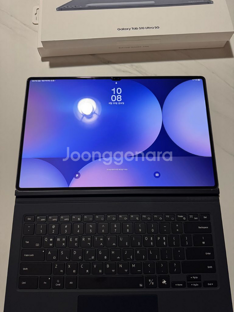 갤럭시탭 S10 울트라 5G + 북커버케이스 팝니다.--1