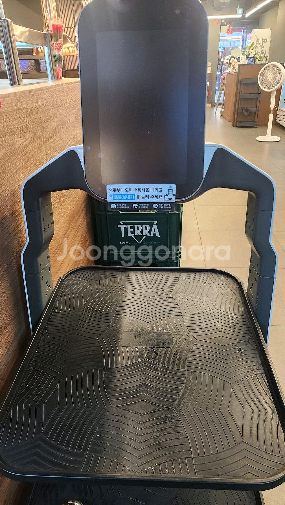 배민 서빙로봇 팝니다--0
