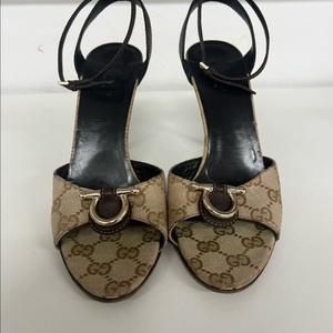 정품) 구찌 GG 캔버스 샌들힐 38C