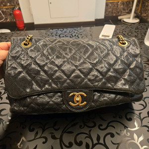 샤넬 클래식 플랩백 블랙 금장