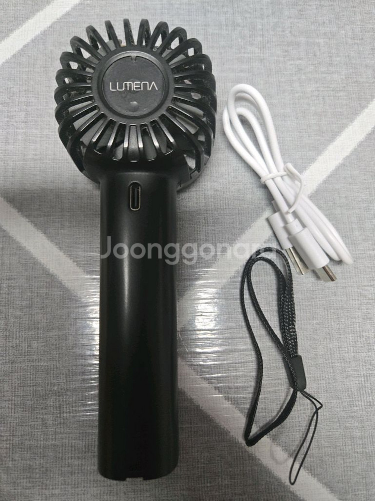루메나 fan c 휴대용 선풍기 블랙 2대 팝니다--3
