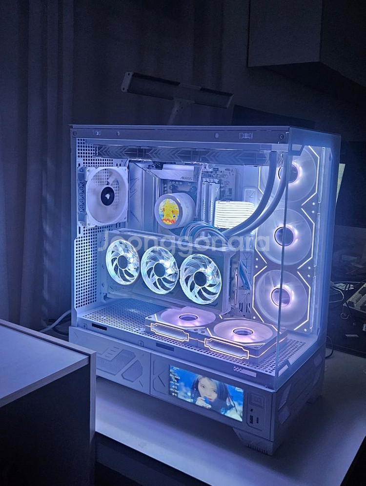9800x3d rx9070xt 화이트 본체--2