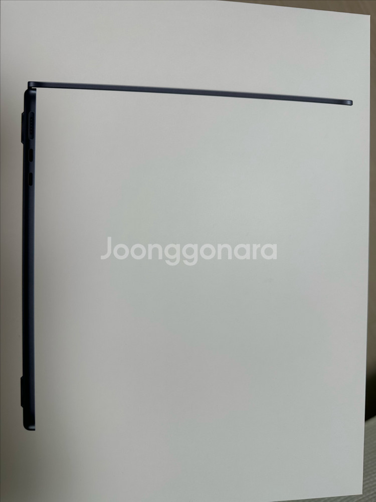 맥북에어 m2 미드나잇 13인치 8GB S급--0