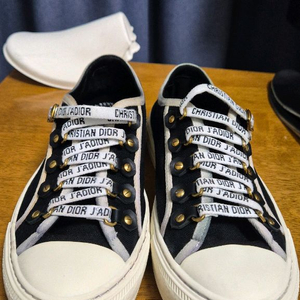 디올 워크앤디올 스니커즈