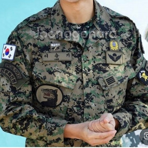 특전사 군복 구해요