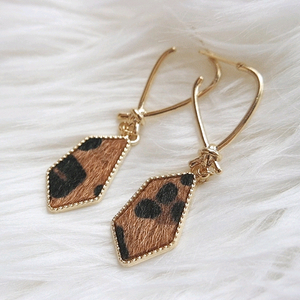 무니켈침 귀걸이