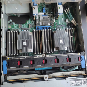 HP DL385 Gen10