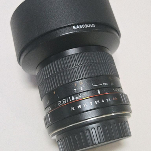 삼양 AF 2.8-14mm 광각렌즈