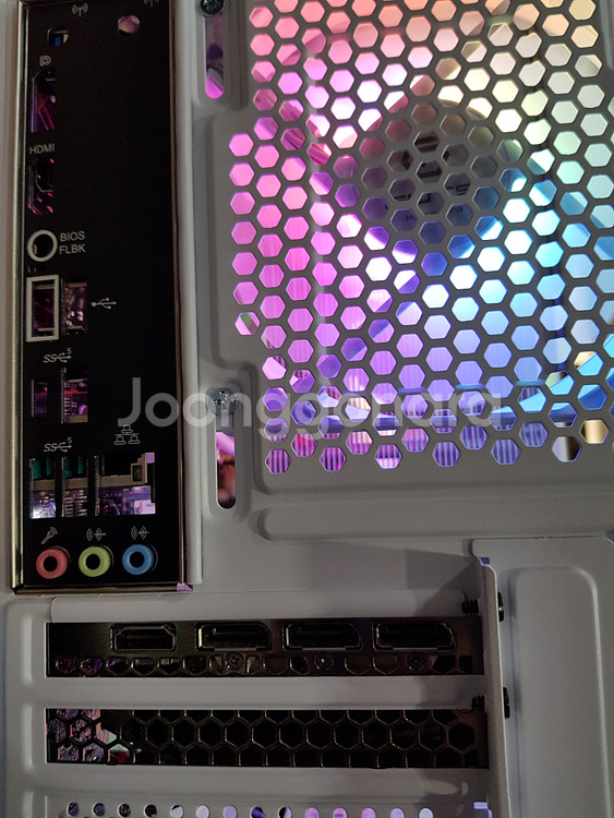 라이젠 9600X RTX 4060 TI 8G 그래픽--2