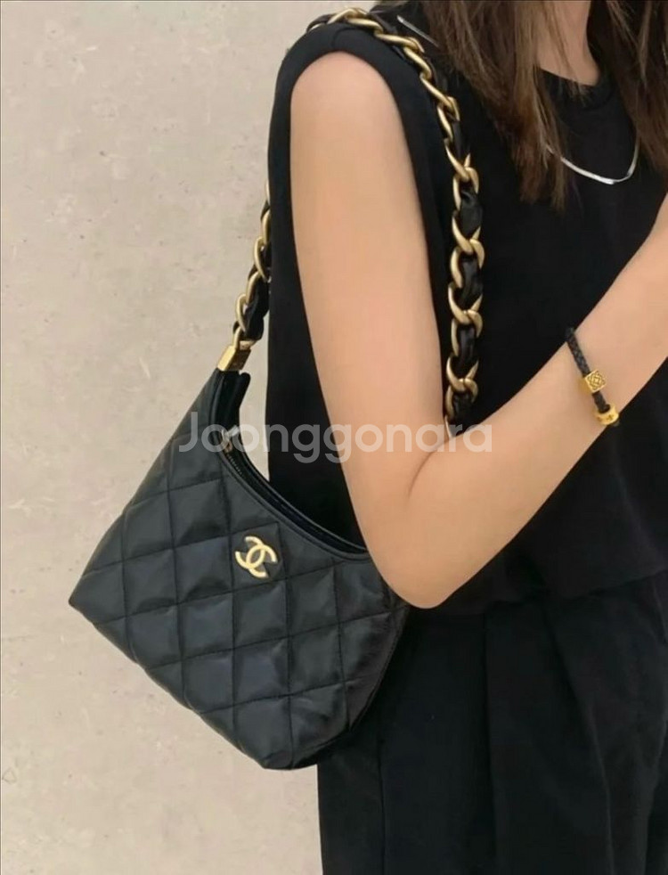 <새상품> 샤넬 뷰티 메이크업라인 호보가방--9