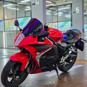 S&T GTR 오토바이 250R쿨거래시네고가능