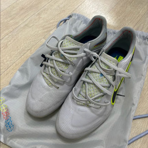 나이키 티엠포 레전드 9 엘리트 Ag 275