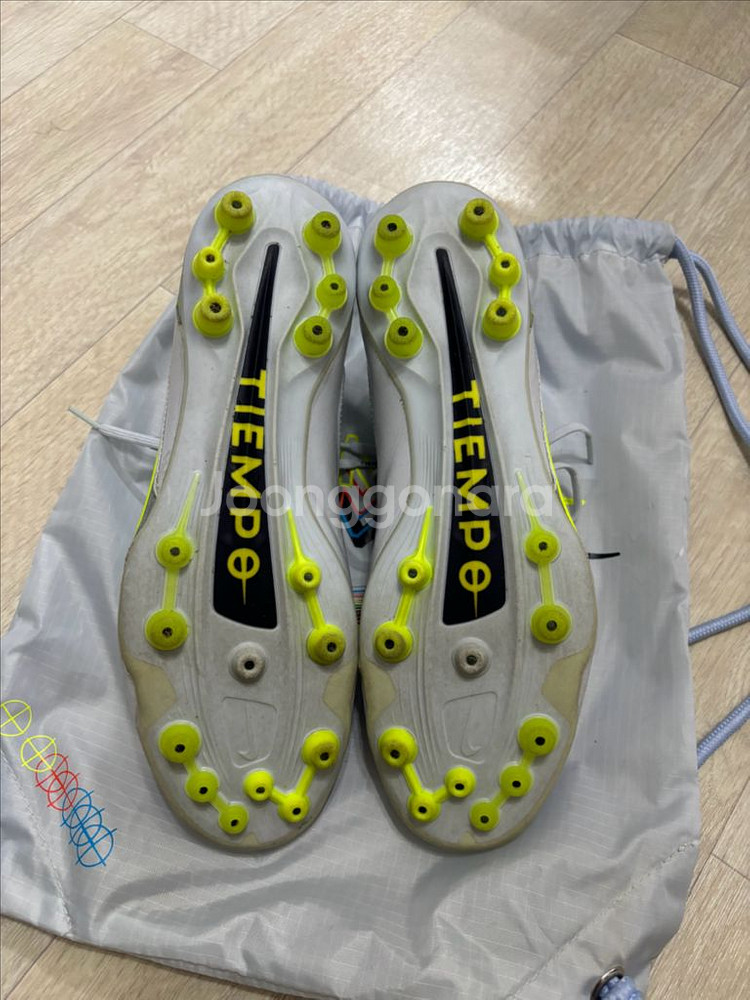 나이키 티엠포 레전드 9 엘리트 Ag 275--1