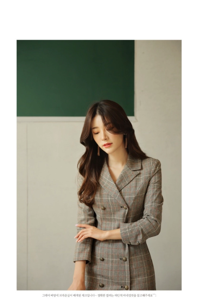 더블브레스트 트렌치 버버리 시크라인 하객룩 원피스 코트 이미지