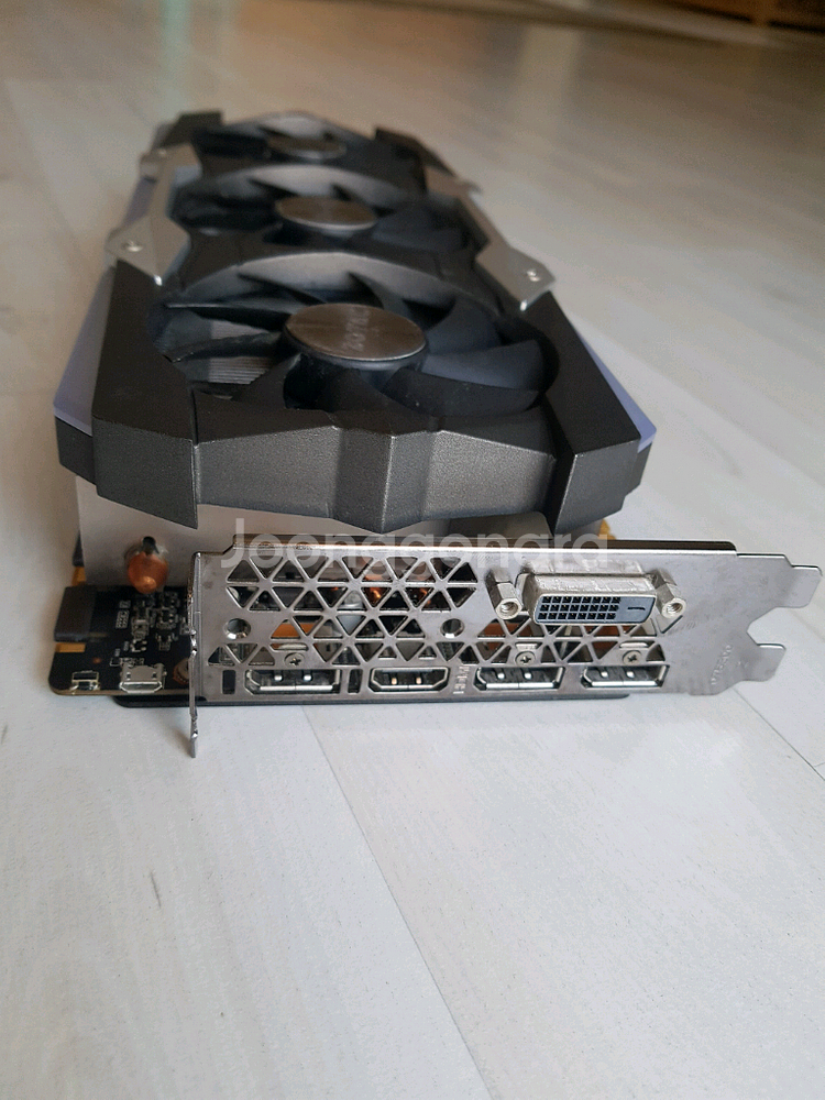 zotac gtx 1080ti amp extreme--4