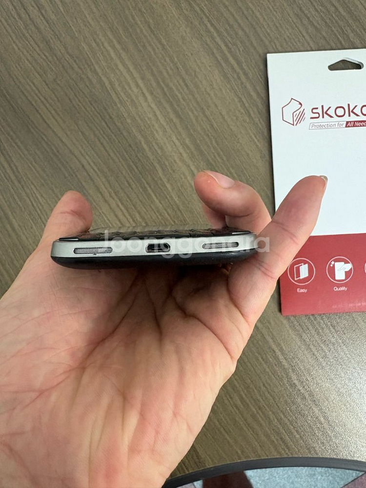 블랙베리 클래식 판매합니다.--1