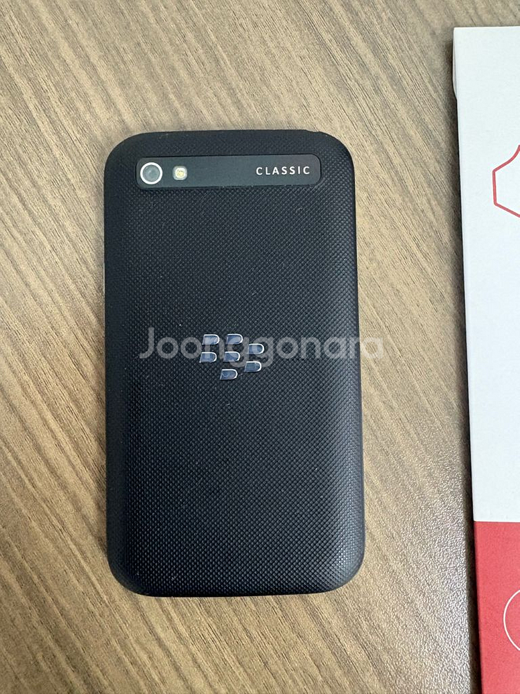 블랙베리 클래식 판매합니다.--4