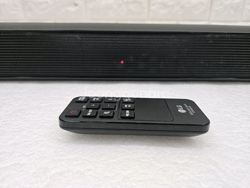LG 블루투스 사운드바 SK1 입니다--0