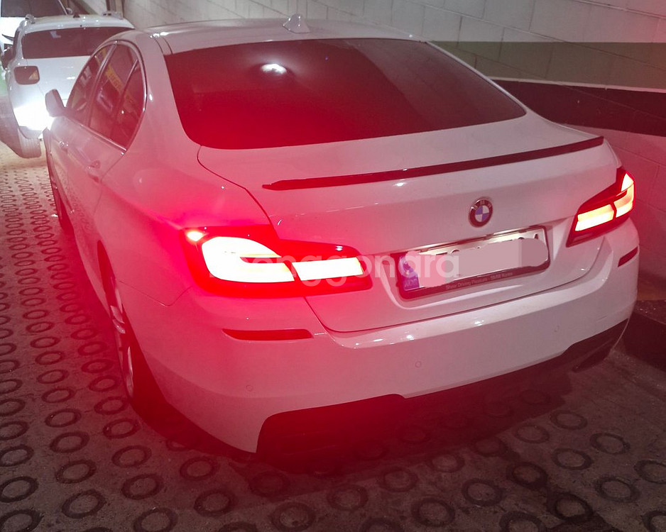 BMW F10 컨버전 신형 라이트 테일램프--1