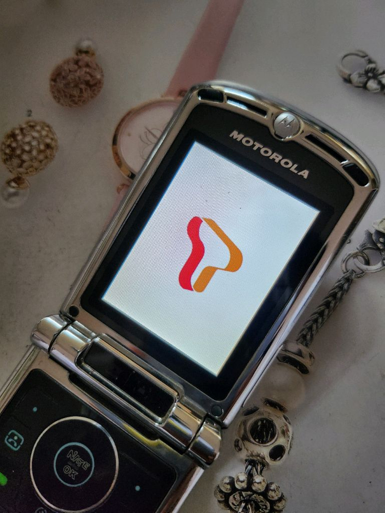 올드폰 모토로라 ms500w 레이저룩 블랙실버--2