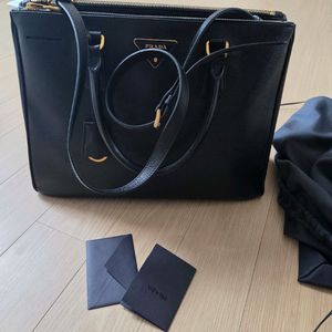 프라다 사피아노 가방 정품