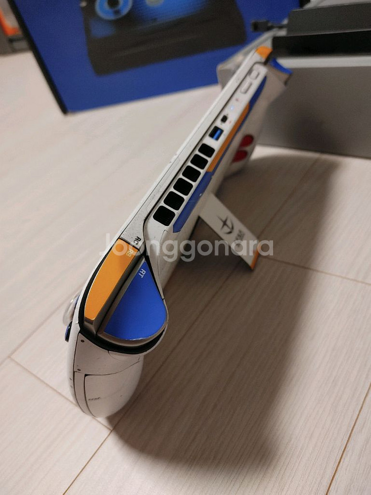 UMPC 아야네오쿤 7840u 32램 2테라 급처합니다--3