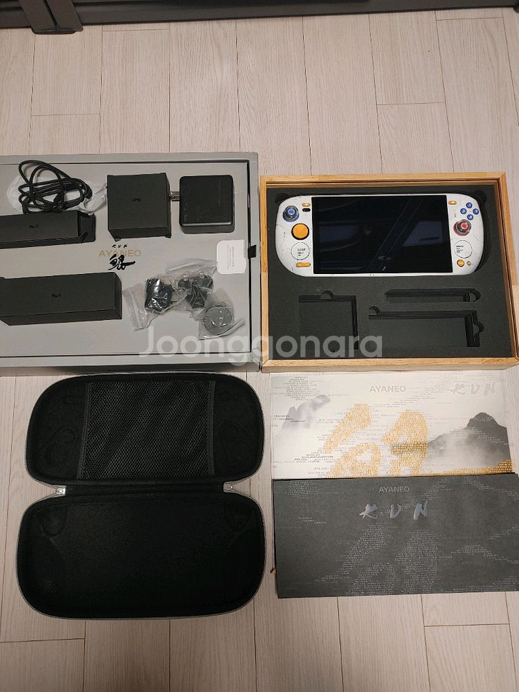 UMPC 아야네오쿤 7840u 32램 2테라 급처합니다--2