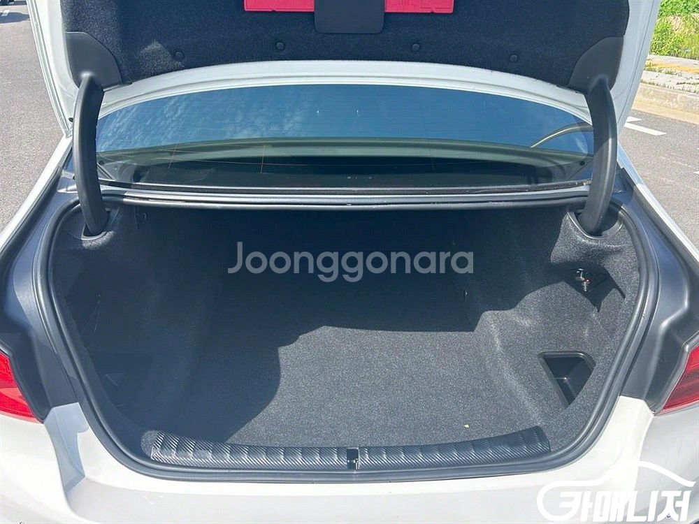 [BMW]5시리즈 (G30) 530i M 스포츠 #앱특--4