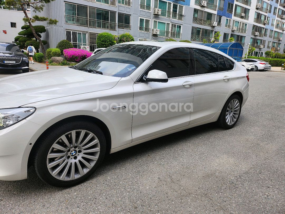 BMW5시리즈 GT F07 GT 520d--1