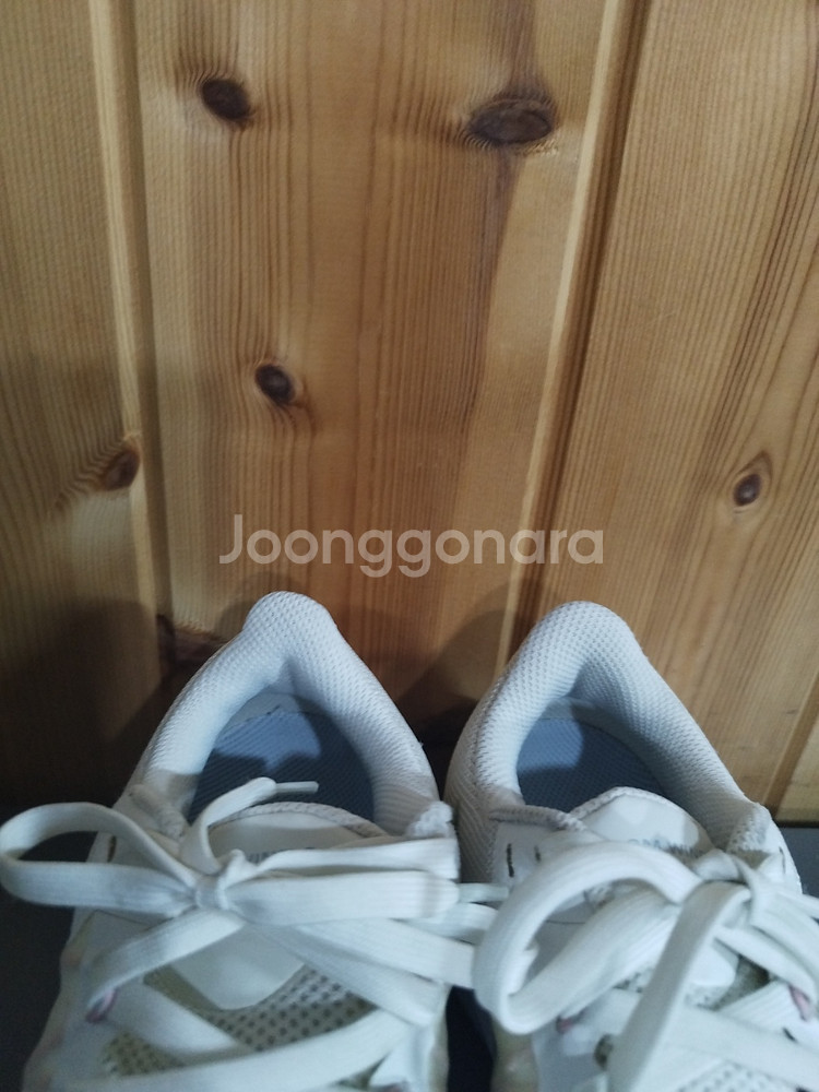 235mm 나이키 줌윈플로8 런닝화--4