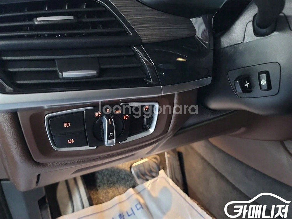 [BMW]X5 (F15) xDrive 30d #앱특가--9